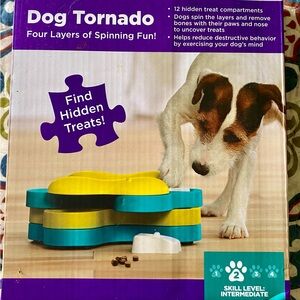 Outward Hound Dog Tornado